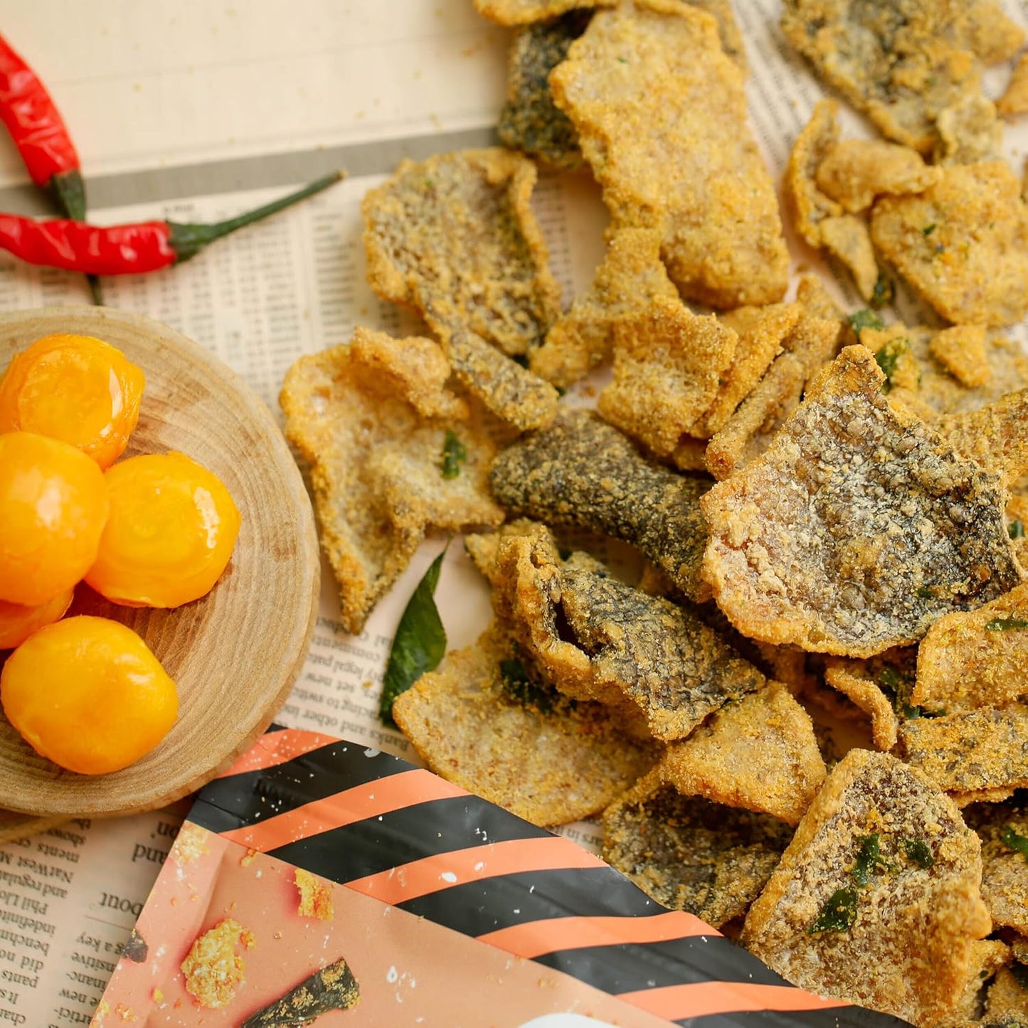 IRVINS Salted Egg Salmon Skin Chips Crisps Premium Hand Cooked Halal High Protein Keto-Friendly 3.7 oz (Pack of 3) - Sari X Sari