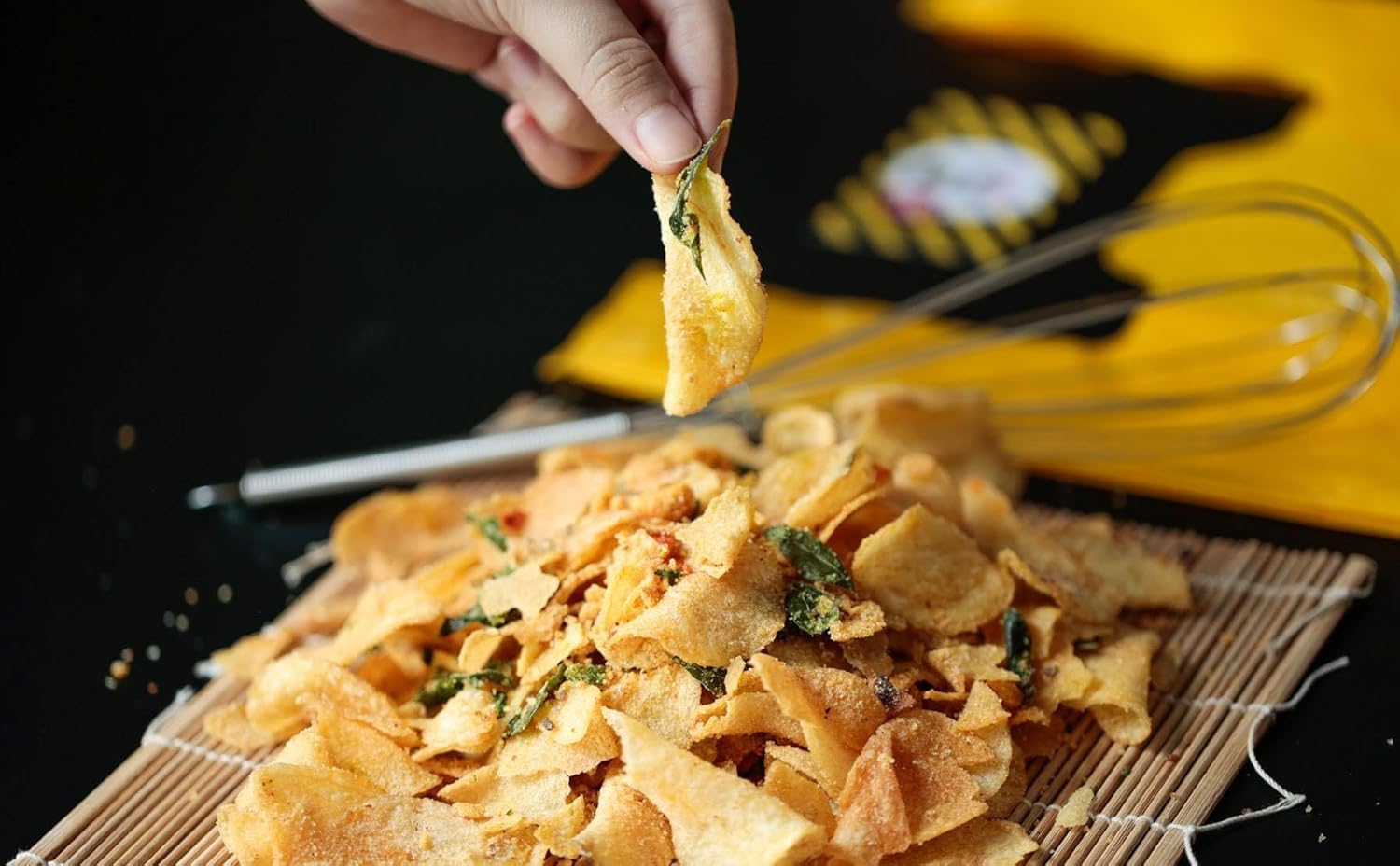 IRVINS Salted Egg Potato Chips Crisps 105g (Pack of 3) - Sari X Sari